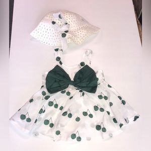 Cute green cherries dress 9-12M